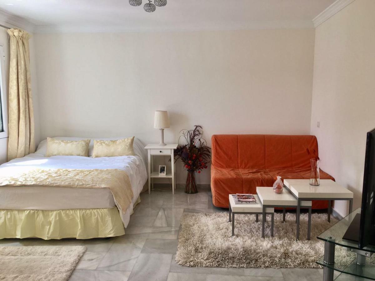 Puerto Marina Apartment Benalmadena Bagian luar foto